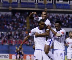 Celebración de uno de los goles de Jerry Bengtson al Real de Minas en el estadio Olímpico de San Pedro Sula. Foto: EL HERALDO