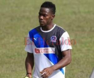 Maynor Figueroa entrenó este día con Olimpia y recordó al defensa Juan Carlos García. Foto: Ronal Aceituno / El Heraldo.