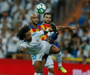 Marcelo en plena acción defendiendo los colores del Real Madrid. (Agencias/AP)