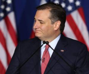 El senador ultraconservador Ted Cruz anunció el fin de su campaña.