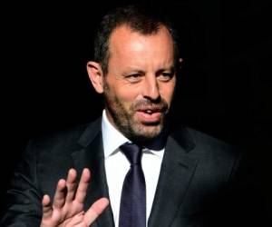 El expresidente del Barcelona Sandro Rosell, sospechoso de haber cobrado comisiones ilícitas de la venta de los derechos televisivos de la selección brasileña de fútbol (Foto: AFP)