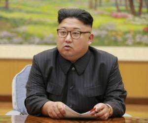 'Voy a hacer que el hombre que tiene las prerrogativas del comando supremo de Estados Unidos pague caro por su discurso en el que pidió la destrucción total de DPRK (Corea del Norte)', dijo Kim, citado por la agencia estatal KCNA. Fotos: AP.