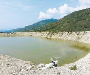 El reservorio de agua de Ajuterique tiene capacidad para almacenar 107 mil metros cúbicos. (Foto: El Heraldo Honduras)