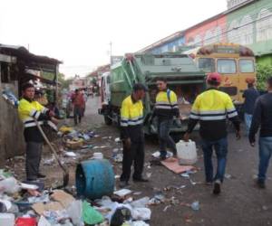 En los barrios y colonias, el servicio de tren de aseo seguirá costando 90 lempiras y 195 en zonas comerciales.