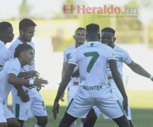 Rundell Winchester del Platense anotó el 1-0 ante el Honduras Progreso. Foto: El Heraldo