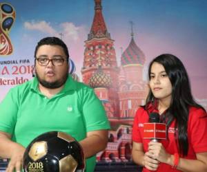 SAbdy Flores y Gerson Gómez Rosa en una emisión de Zona Rusa.