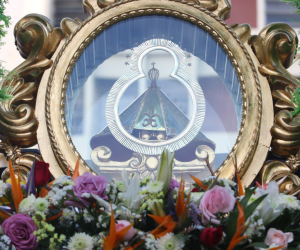 Cada año, miles de hondureños acuden al Santuario de Suyapa en Tegucigalpa para rendir homenaje a la Virgen de Suyapa.