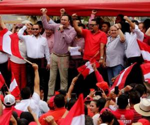 Cientos de liberales llegaron el viernes al CCEPL.