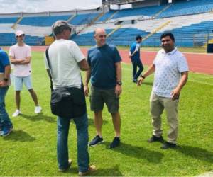 Fabián Coito quería ver las condiciones del estadio Olímpico Metropolitano de San Pedro Sula.