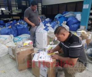 Los emprendedores hacen visibles sus productos a través de sus páginas web, luego la entrega se definirá a través de Honducor. Foto: El Heraldo