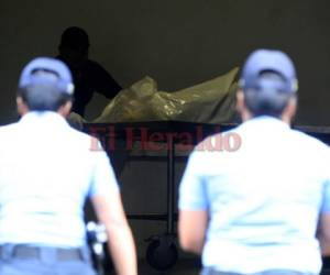 Sus parientes reclamaron este jueves el cuerpo en la morgue del Ministerio Público para ser velado en una colonia distinta a la de su domicilio. (Foto: El Heraldo Honduras/ Noticias Honduras hoy)