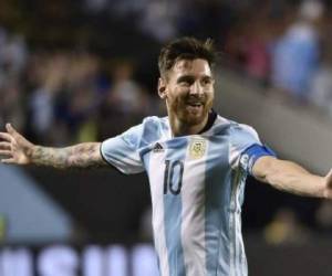 Leo Messi defendiendo la camiseta de la Selección de Argentina. Foto: AFP