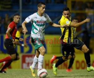 Real España enfrenta a Juticalpa en el Estadio Morazán de San Pedro Sula.