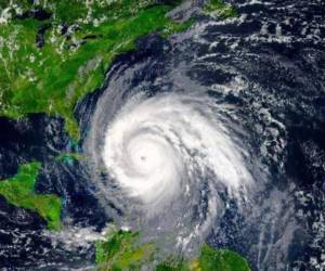 Copeco advierte que huracanes como el Mitch de 1998 podrían repetirse en Honduras en 2024.