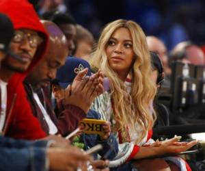 Beyonce el año pasado inauguró un programa de becas llamado 'Homecoming'. (Foto: AP)