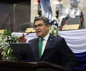 El presidente hondureño al momento de su discurso en el Congreso Nacional. Foto: Cortesía