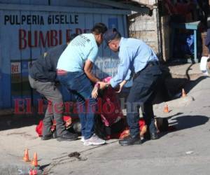 En la colonia Villa Nueva se perpetró la primera masacre de 2022 en el Distrito Central. Foto: Alex Pérez/EL HERALDO.