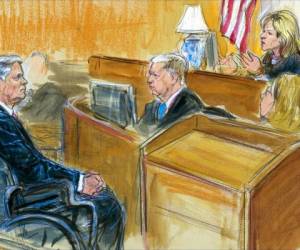 Este boceto muestra a Paul Manafort mientras escucha a la jueza Amy Berman Jackson durante su audiencia de sentencia en un tribunal de Washington. Agencia AP.