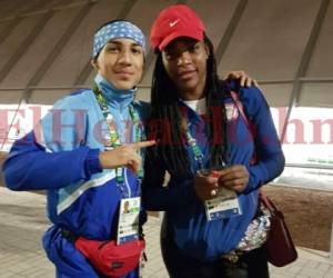 Previo a su debut, el boxeador hondureño Teofimo López se tomó una fotografía con la afamada tenista Serena Williams, fotos: Juan Salgado/El Heraldo.