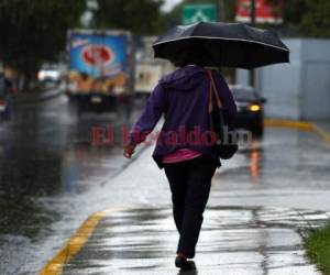 Las autoridades dijeron que las lluvias y chubascos afectarán la región norte y oriental de Honduras. Foto: EL HERALDO.