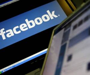 Chakrabarti destacó que varias organizaciones utilizan la rede social Facebook para educar. (Foto: AFP)