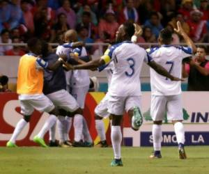 La Selección de Honduras terminó empatando ante Costa Rica en el estadio Nacional de San José, en el duelo que ganaba 1-0 hasta el minuto 90+4. (AFP)