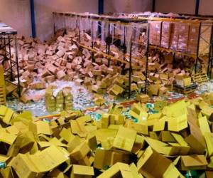 En la bodega solo se halló parte de los insumos y las cajas que contenían los materiales robados. Foto: Xunta de Galicia.
