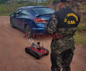 El robot fue diseñado para las operaciones del Escuadrón Antibombas de las FF AA.