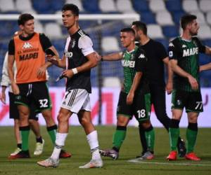 La Juventus está en una dinámica muy preocupante, tras sumar únicamente dos puntos de los últimos nueve posibles, lo que le ha hecho pasar de tener el título muy encarrilado a que el campeonato se vea ahora algo más abierto. Foto: AFP.