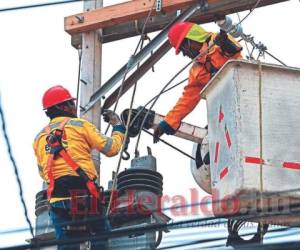 La crisis financiera de la ENEE ha empeorado con el incumplimiento del contrato de EEH para la recuperación de las pérdidas. Foto: El Heraldo