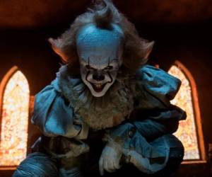 La productores de la película le dieron un aspecto diferente a Pennywise en esta nueva versión. Foto: AP