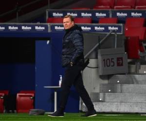 El técnico del Barcelona Ronald Koeman recordó cuando vio al astro jugar.