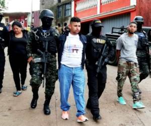 La Fuerza Nacional Antimaras y Pandillas (FNAMP) junto a las Policía Militar de Orden Público (PMOP) ejecutaron las captura.