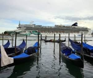 Será un impuesto pensado para aquellos turistas que no pasan la noche en el destino y hacen únicamente una visita diurna. Foto AFP