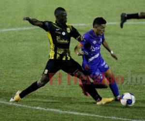 Los universitarios rescataron un punto sobre el final del partido cuando parecía que los aurinegros se hacían con la victoria. Foto: Edwin Romero | EL HERALDO