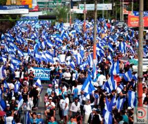 El miércoles se llevó a cabo una marcha en conmemoración del Día de la Madre en Nicaragua. Foto AFP
