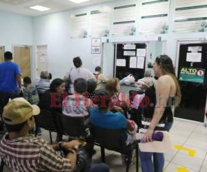 Los empresarios y obreros temen que se ponen en riesgo las pensiones de los afiliados del IHSS. Foto: Efrain Salgado/ EL HERALDO.