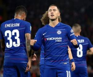 Liverpool y Chelsea protagonizaron el duelo más atractivo de la jornada en la Copa de Liga inglesa. Foto: Twitter