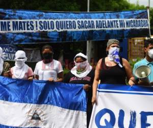 Las manifestaciones comenzaron hace más de dos meses por las reformas a la ley del Seguro Social. Foto AFP