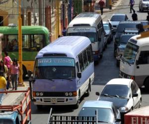 Las rutas de buses, tanto interurbanos como urbanos, serán reordenadas para dar fin a la guerra por rutas que en varios de los casos ha generado actos de violencia.