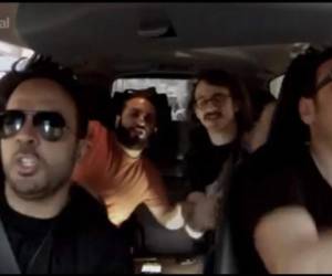 Al final del video de The Jackal se puede ver a los cuatro cantando dentro del vehículo 'Despacito'. Foto: Captura video Facebook