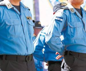 Oficiales y hasta miembros de la escala básica han sido beneficiados con reposos indefinidos con goce de sueldo en la Policía Nacional.
