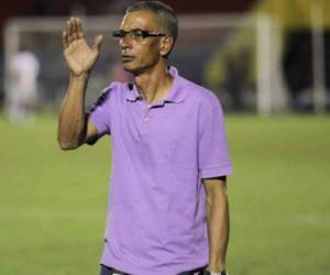 El técnico colombiano de Social Sol Horacio Londoño habría renunciado de su cargo minutos después del partido que perdieron 0-2 este domingo ante Platense.