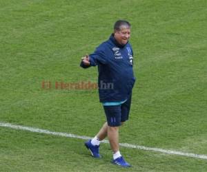 La Bicolor entrena y juega sus partidos en la grama del Estadio Olímpico y Gómez pide que se cambia.