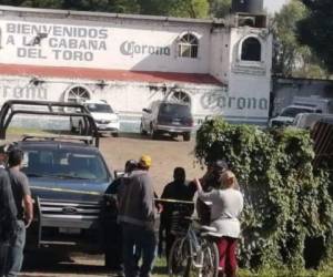 El ataque se produjo en el bar denominado 'Cabaña de Toño', en el municipio de Jaral del Progreso, según una denuncia telefónica a las autoridades.