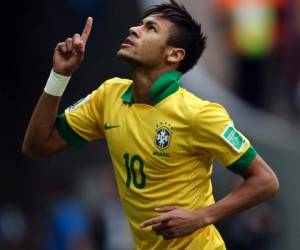 Neymar/Brasil: La estrella del Barcelona y la Verdeamarela no disputará la Copa América Centenario ya que el DT Dunga prefiere utilizarlo en los Juegos Olímpicos en Río.