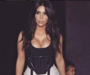 Kim Kardashian asegura que las personas que la conocen saben que le gusta hacer eso. Foto: Instagram