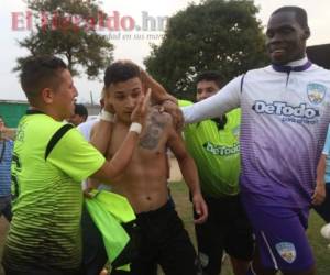 Una protesta por incumplimiento de Real de Minas, podría poner en duda su permanencia en la Liga Nacional de Honduras. Foto: Alex Pérez / El Heraldo