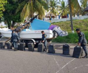 Las fuerzas de seguridad de Guatemala, ya confiscó alrededor de cuatro mil setecientos kilos de cocaína en lo que va del año. Foto Cortesía PNC Guatemala