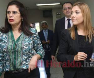 La consejera Rixi Moncada asegura que es inconstitucional lo hecho por el CN, pero Kelvin Aguirre dice lo contrario, que no afecta en nada. Ana Paola guardó silencio. Foto: El Heraldo